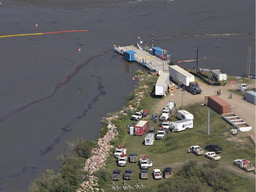 North Saskatchewan Oil Spill